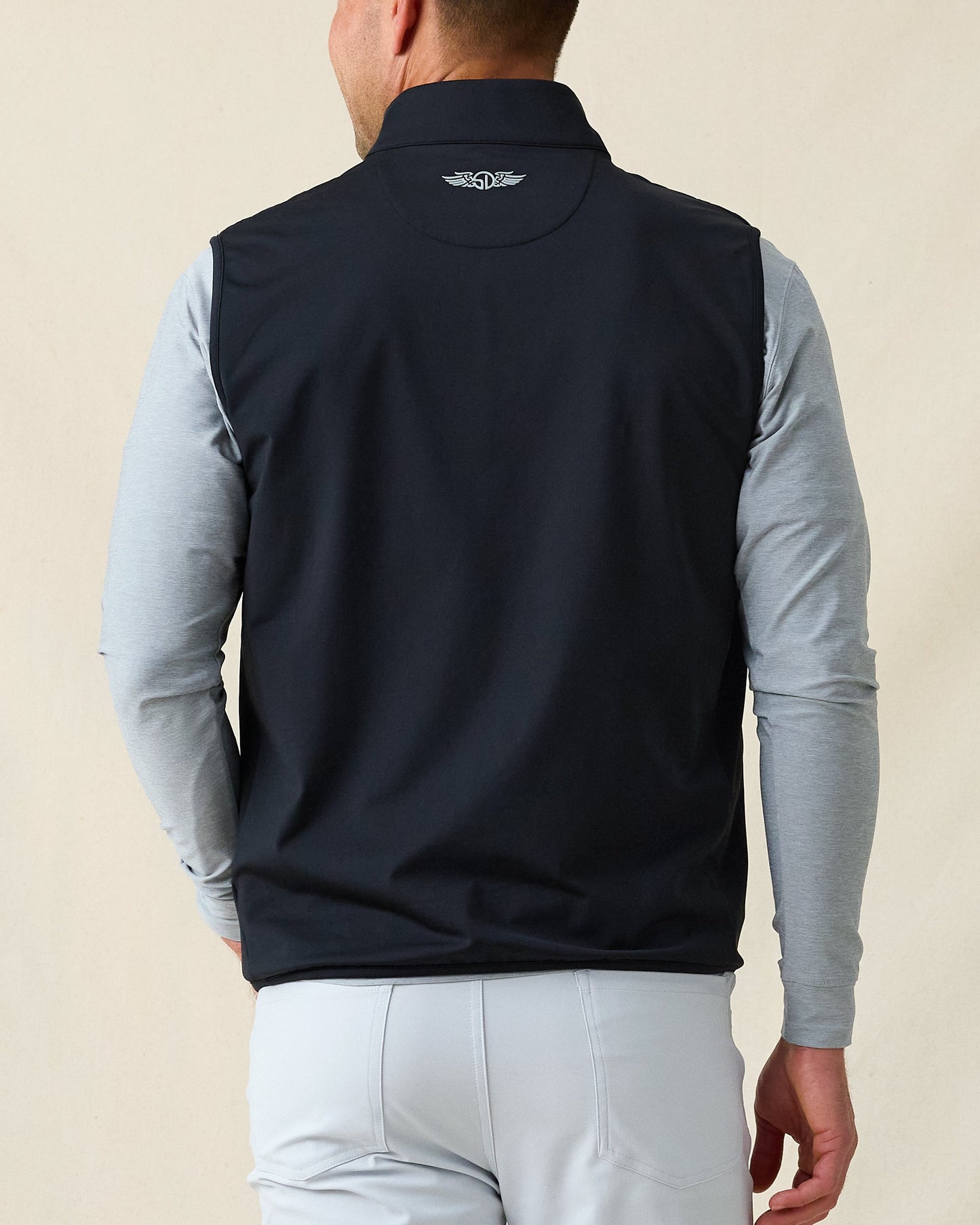 Straight Down Delta 2.0 Quilted Hybrid Vest - Black