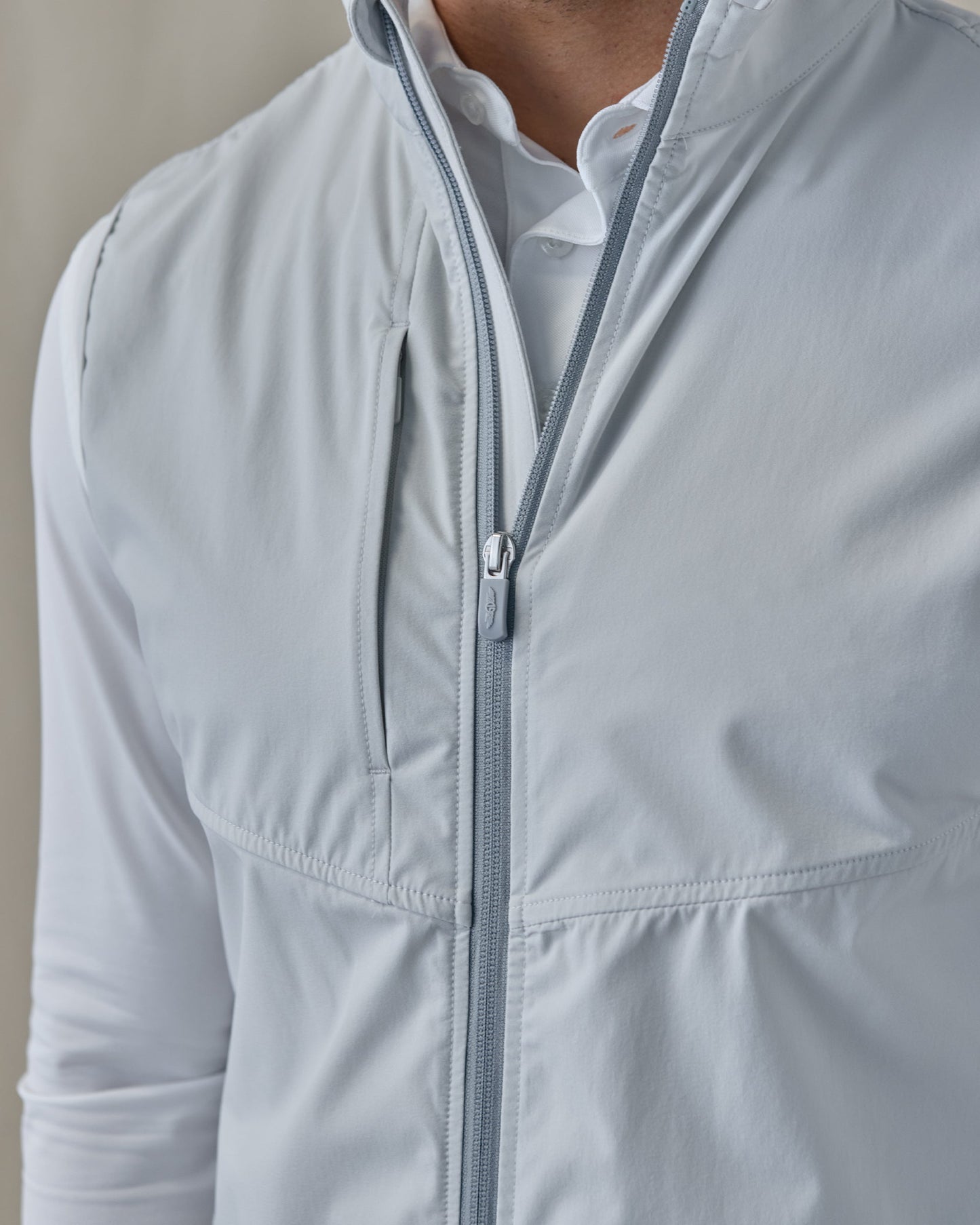 Straight Down Zephyr Hybrid Vest - Silver