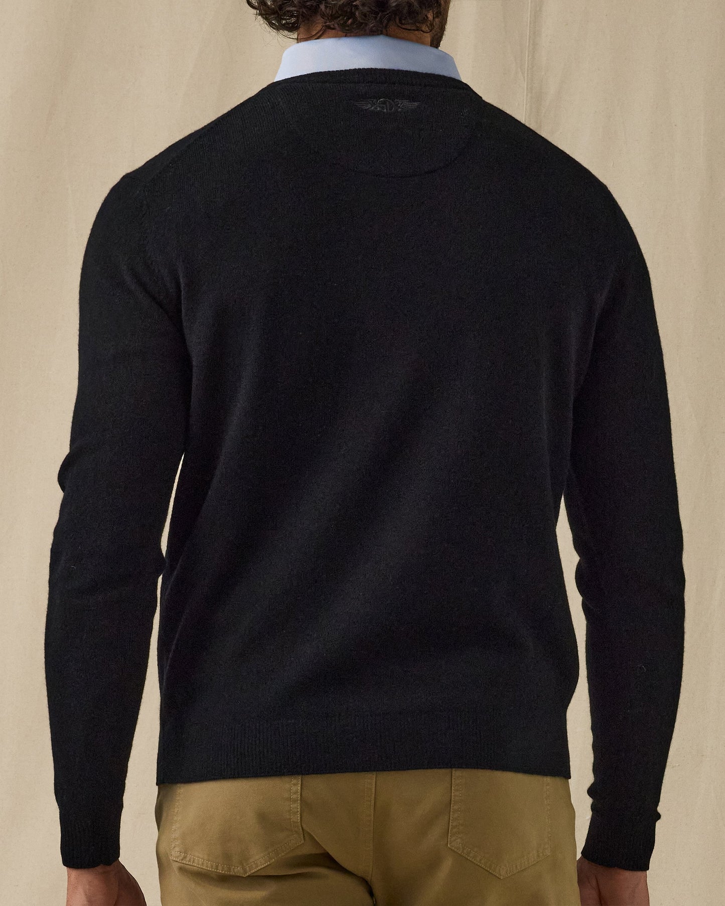 Straight Down Ballesteros V-Neck Sweater - Black