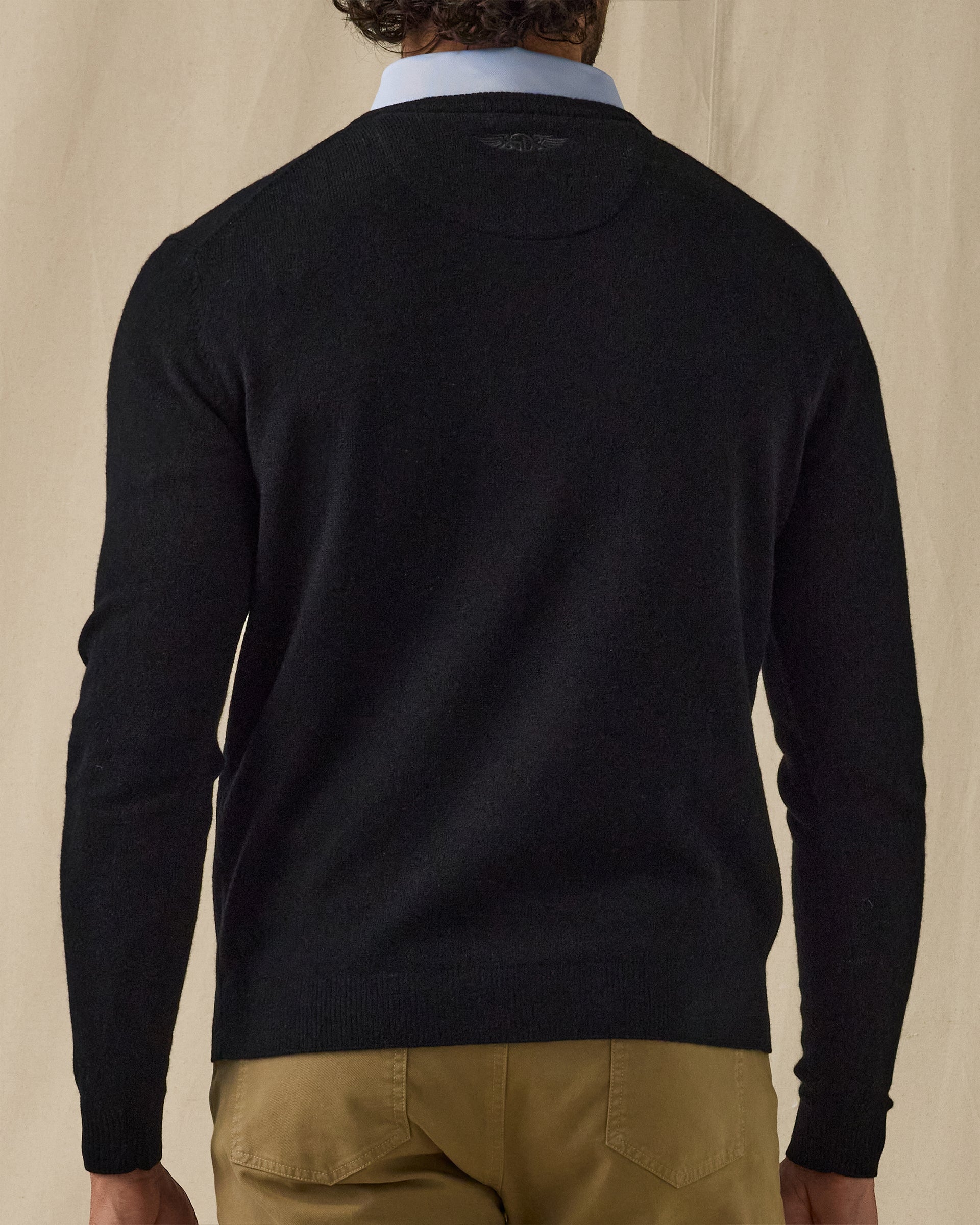 Straight Down Ballesteros V-Neck Sweater - Black