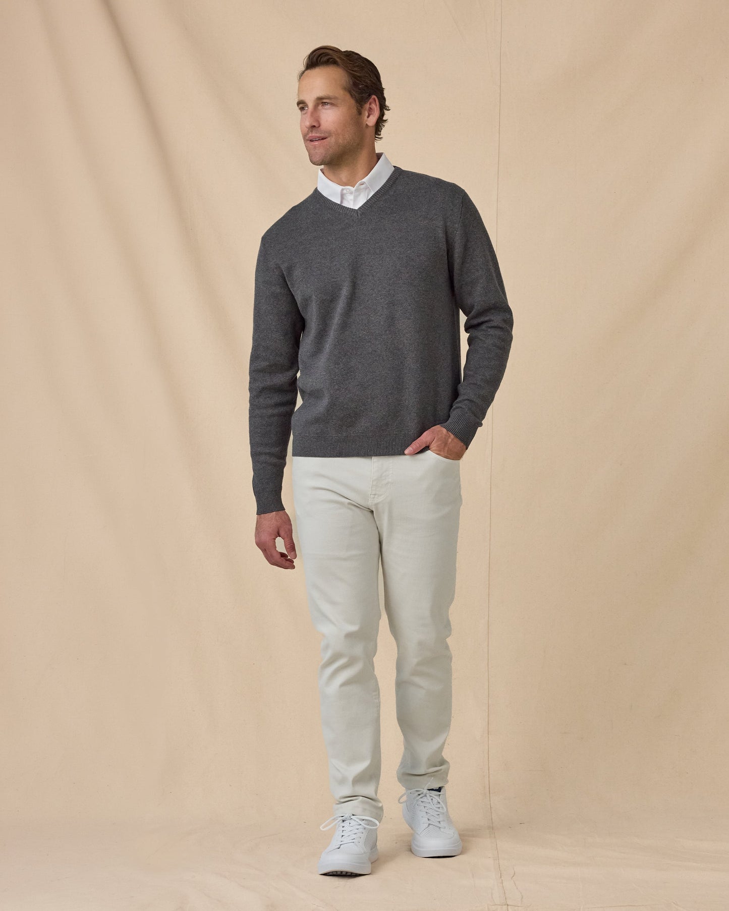 Straight Down Wallace V-Neck Sweater - Dark Grey Heather