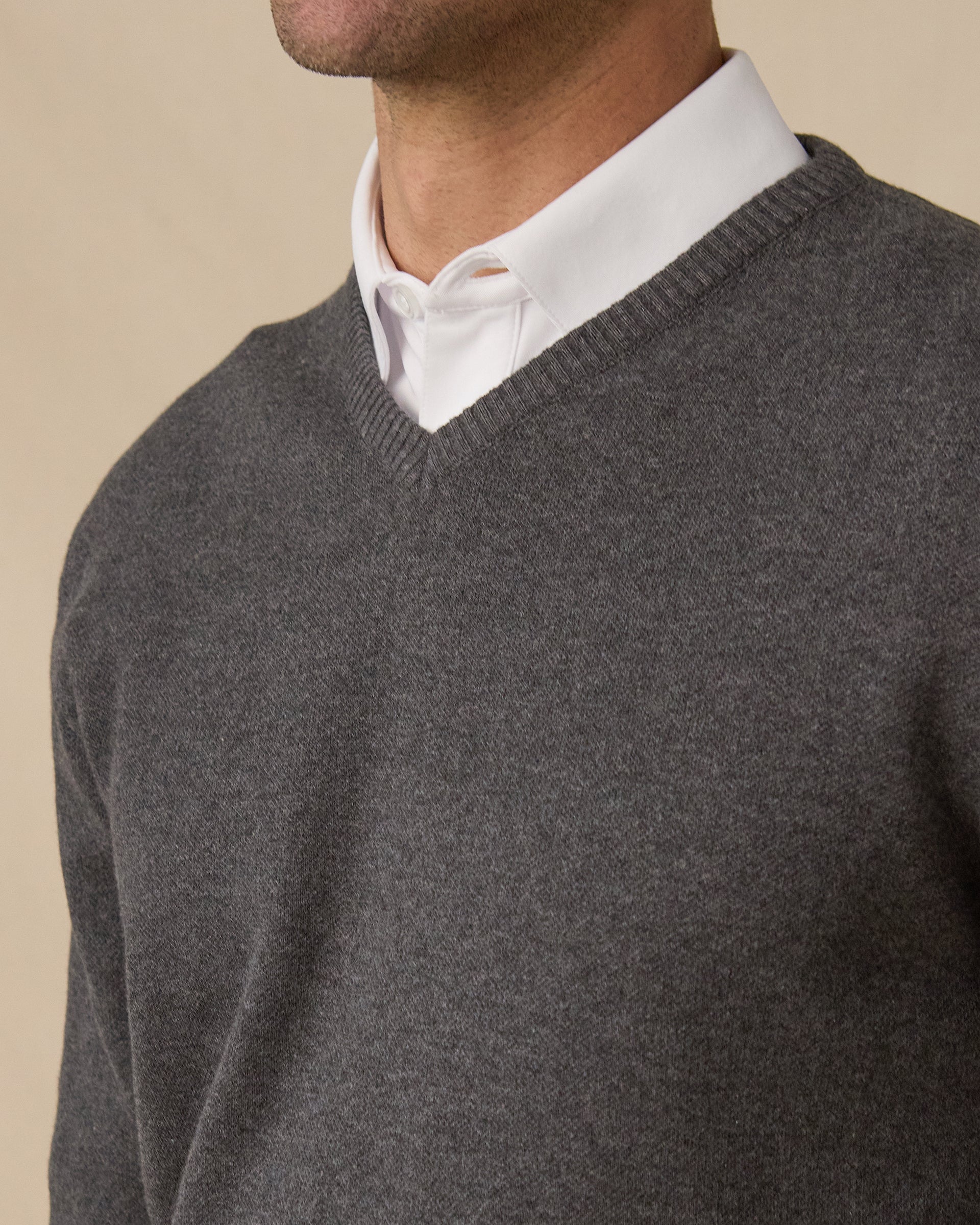 Straight Down Wallace V-Neck Sweater - Dark Grey Heather