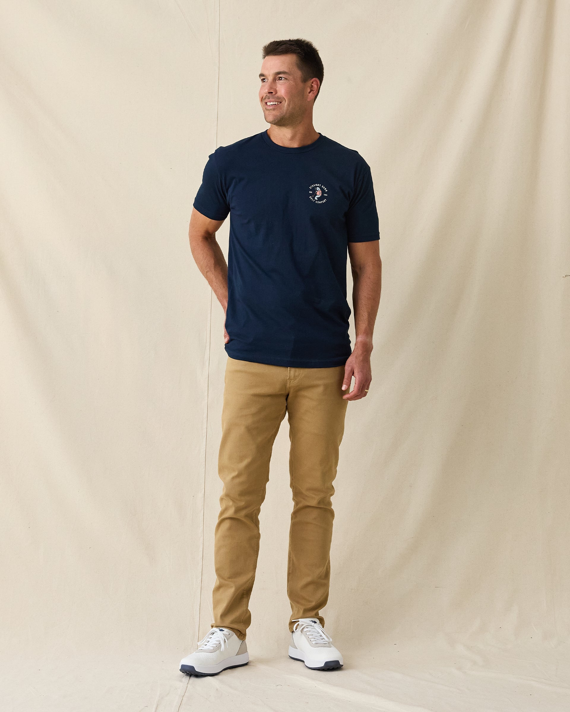 Straight Down Mana-Tee - Navy
