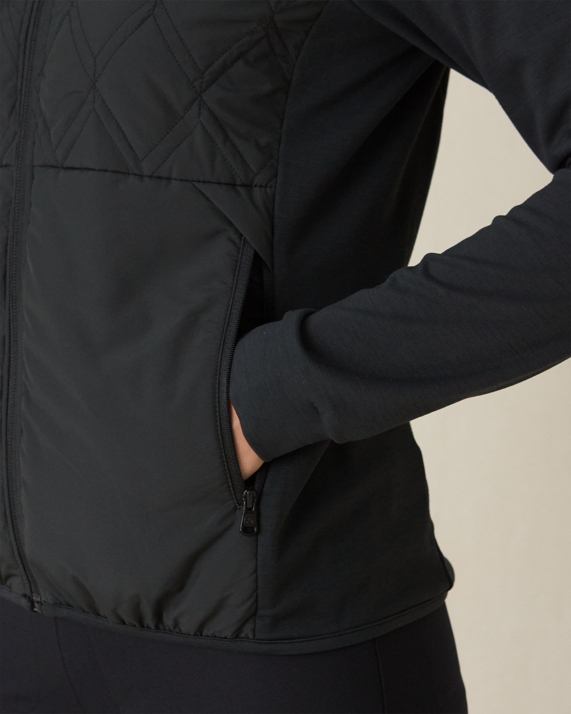 Straight Down Hera Jacket - Black