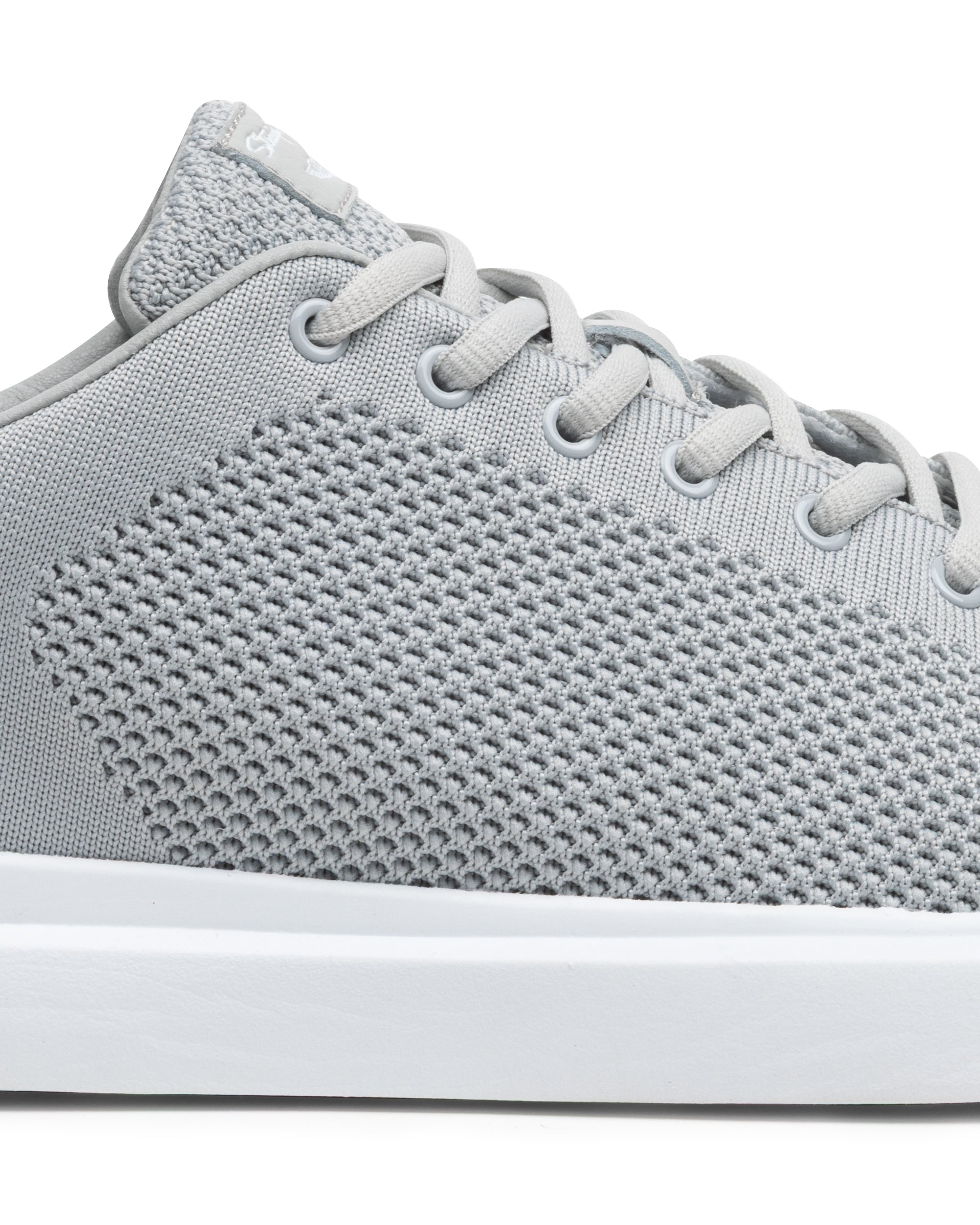Straight Down Field V3 Shoe - Silver