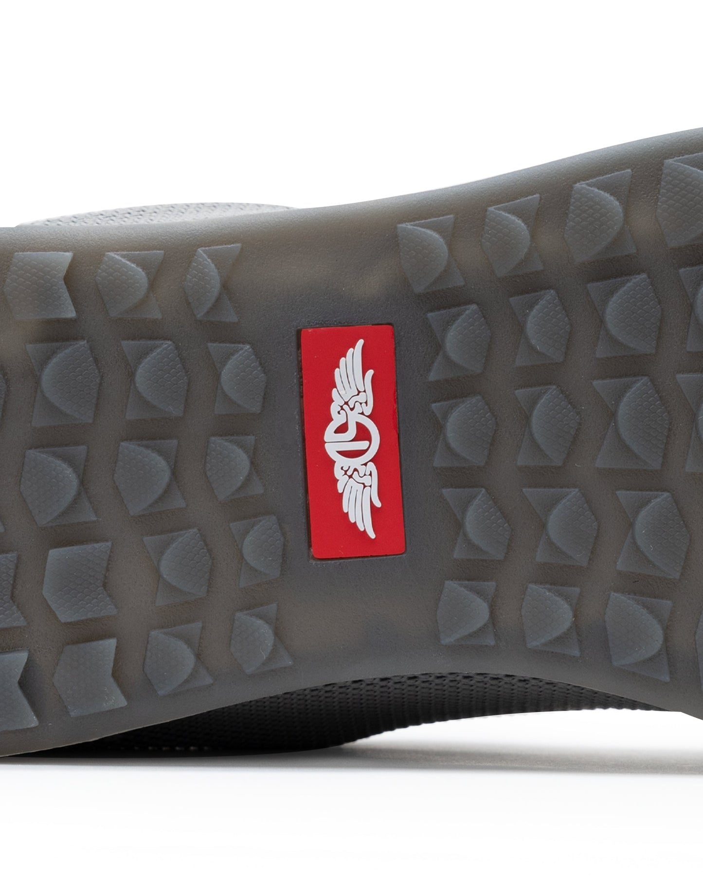 Straight Down Field V2 Shoe - Carbon